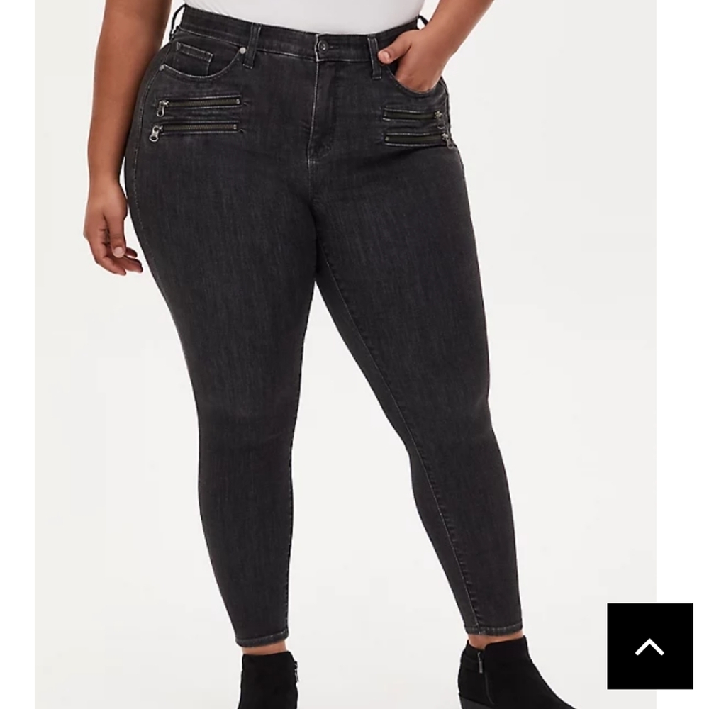 🆕14W SKY HIGH SKINNY JEAN - SUPER SOFT DARK GREY WASH